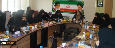 بازدید مشاور وزیر کشور و مدیر کل امور زنان و خانواده در وزارت کشور از  پردیس آیت الله کمالوند لرستان