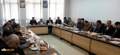 دکتر شهرام عروف زاد در جلسه معارفه سرپرست مرکز شهید آیت:

مأموریت دانشگاه فرهنگیان، تربیت معلمانی است که قرار است عهده دار سکان تعلیم وتربیت جامعه اسلامی شوند