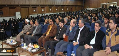 رحیم پورازغدی در مراسم افتتاحیه اولین دوره بایسته های معلمی عنوان کرد:

معلمی بالاترین اهمیت و ضرورت را در تربیت افراد جامعه دارد