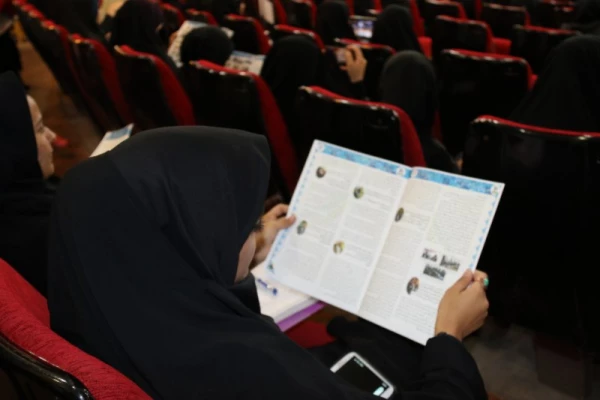 سرپرست دانشگاه فرهنگیان در مراسم اختتامیه همایش کشوری دبیران شورای صنفی-رفاهی دانشگاه فرهنگیان: شوراهای صنفی، پلی از دانشجویی به شهروندی 9