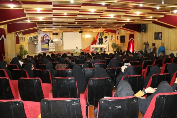 سرپرست دانشگاه فرهنگیان در مراسم اختتامیه همایش کشوری دبیران شورای صنفی-رفاهی دانشگاه فرهنگیان: شوراهای صنفی، پلی از دانشجویی به شهروندی 14