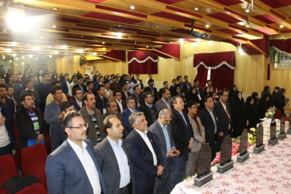 سرپرست دانشگاه فرهنگیان در مراسم اختتامیه همایش کشوری دبیران شورای صنفی-رفاهی دانشگاه فرهنگیان: شوراهای صنفی، پلی از دانشجویی به شهروندی 17