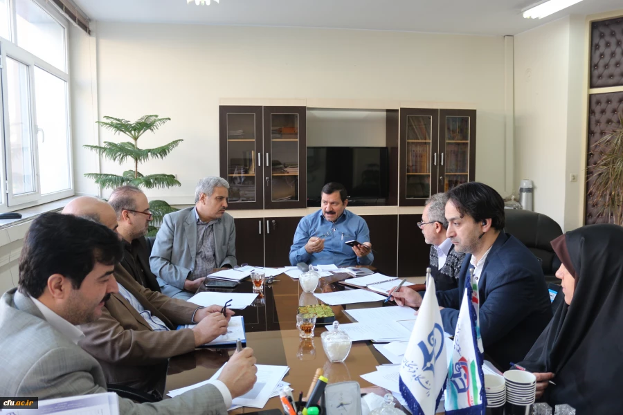 هفتادوششمین جلسه شورای مدیران