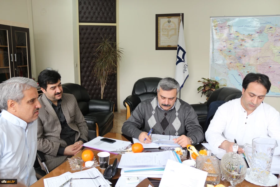 هفتادوهفتمین جلسه شورای مدیران