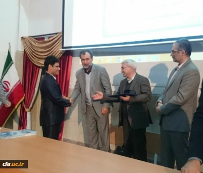 در همایش سراسری مدیران و مسئولین مراکز مشاوره کشور:
از فعالیت های حوزه مشاوره دانشگاه فرهنگیان تقدیر شد