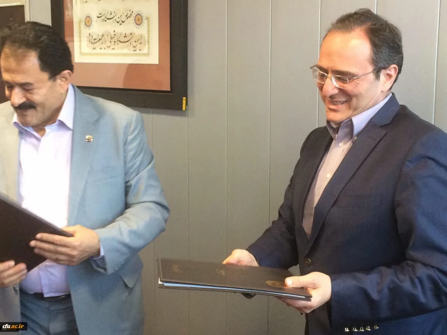 تفاهم نامه همکاری دانشگاه فرهنگیان با بانک تجارت 9