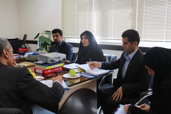 اولین جشنواره کشوری ورزش های همگانی، بازی های سنتی و بومی _محلی
با حضور نمایندگان وزارت ورزش و جوانان، وزارت علوم، تحقیقات و فناوری و فدراسیون ملی ورزش دانش آموزی بررسی شد 4