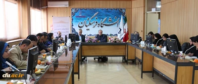 در اولین نشست خبری سرپرست دانشگاه فرهنگیان در سال جدید عنوان شد: 

کیفیت اولین گروه فارغ التصیلان دانشگاه، نحوه جذب دانشجومعلمان در سال 95، طرح اصلح