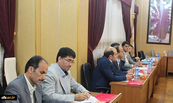 بررسی  و تحلیل برنامه ریزی ، اجرا و ارزیابی دوره های آموزشی در کارگاه های نشست بالندگی حرفه ای کارشناسان نظارت و ارزیابی 4