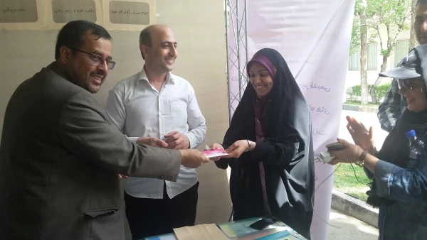 غرفه اداره کل مشاوره، بهداشت و سلامت در دانشگاه صنعتی امیر کبیر افتتاح شد. 3