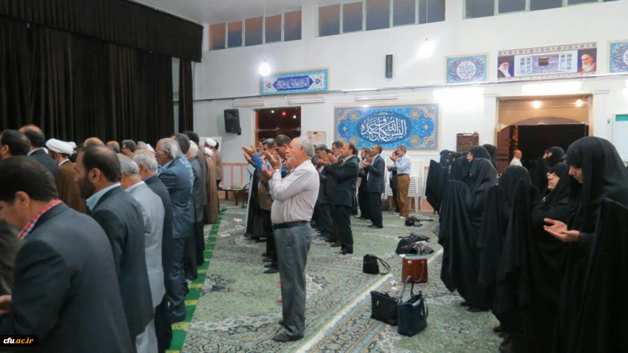 مدیریت امور پردیس های استان قم برگزار کرد:

مراسم بزرگداشت هفته آموزش و  معلم و تجلیل از مقام شامخ معلم   2