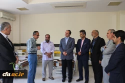 به مناسبت اعیاد شعبانیه و روز جانباز:

دیدار سرپرست و مسئولان دانشگاه فرهنگیان از جانبازان آسایشگاه اعصاب و روان نیایش 9