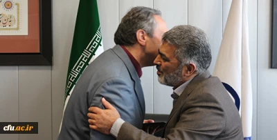 در حاشیه صد و سی و هفتمین جلسه هیات رییسه دانشگاه انجام شد:

تقدیر از کارکنان حوزه روابط عمومی و حراست سازمان مرکزی