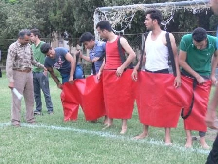 جشنواره استانی ورزش های همگانی و بازی های بومی و محلی در پردیس شهیدان پاکنژاد استان یزد برگزار شد 7