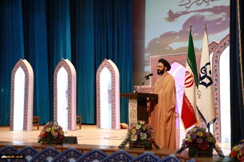 آیین اختتامیه بیست وششمین جشنواره ی قرآن و عترت دانشجومعلمان برادر دانشگاه فرهنگیان 3