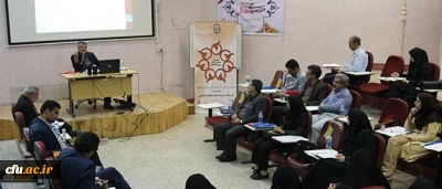 دکتر ساکی در دهمین نشست – علمی – تخصصی دانشگاه:
خواندن کلید یادگیری است