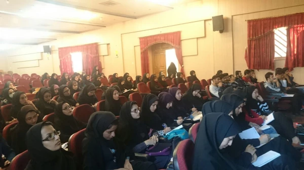 دوره های مربیگری درجه سه هندبال، داوری درجه سه تنیس روی میز و کارگاه پیشگیری از آسیب های ورزشی در استان فارس برگزار شد. 3