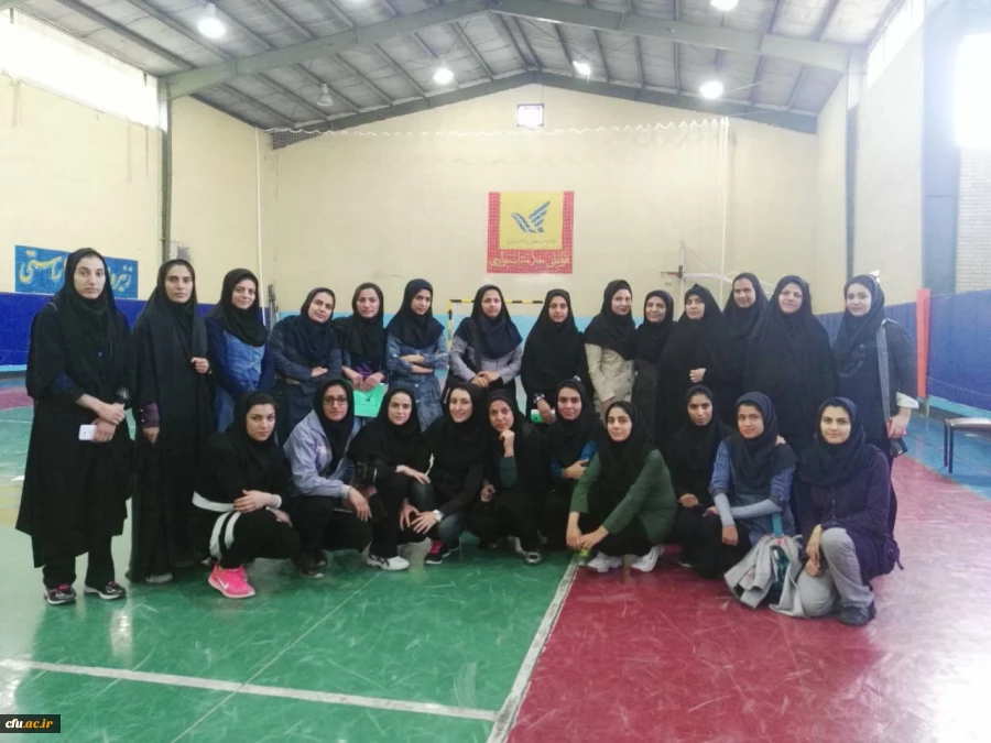 دوره های مربیگری درجه سه هندبال، داوری درجه سه تنیس روی میز و کارگاه پیشگیری از آسیب های ورزشی در استان فارس برگزار شد. 6