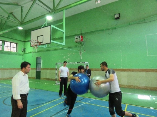 جشنواره استانی ورزش های همگانی و بازی های بومی و محلی در پردیس علامه امینی استان آذربایجان شرقی برگزار شد 5