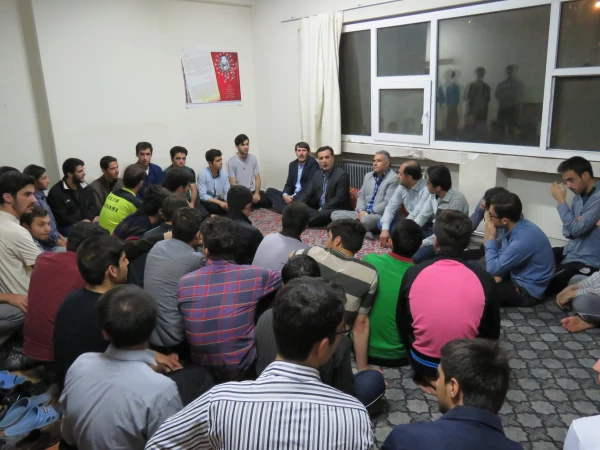 بازدید مدیرکل برنامه ریزی، خدمات و رفاه دانشجویی به مناسبت هفته خوابگاه ها 3