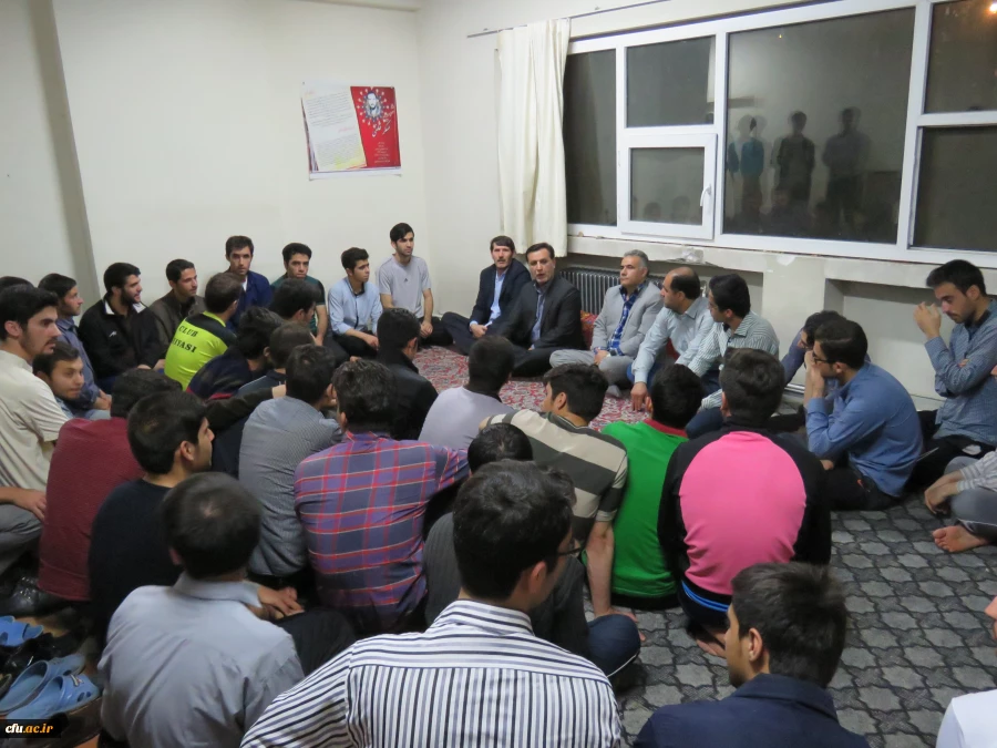 بازدید مدیرکل برنامه ریزی، خدمات و رفاه دانشجویی به مناسبت هفته خوابگاه ها 3