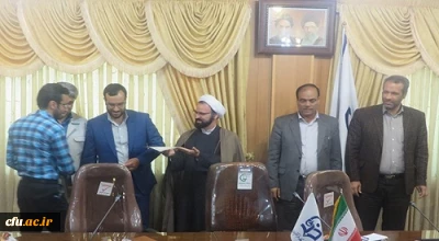 در پردیس شهید مقصودی همدان برگزار شد:

مراسم تودیع و معارفه مسئولان بسیج دانشجویی