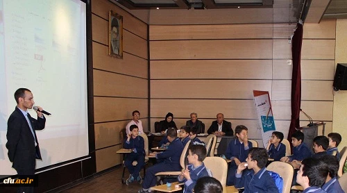 در پردیس شهید چمران تهران برگزار شد:

دومین جشنواره استانی الگوی تدریس برتر 
 2