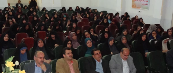 دکتر ساکی درجمع مدیران وارزیابان برنامه تعالی مدیریت مدرسه در مازندران