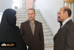 در اولین روز برگزاری امتحانات دانشجویان انجام شد:

بازدید معاون آموزشی دانشگاه از کیفیت و روند برگزاری امتحانات 6