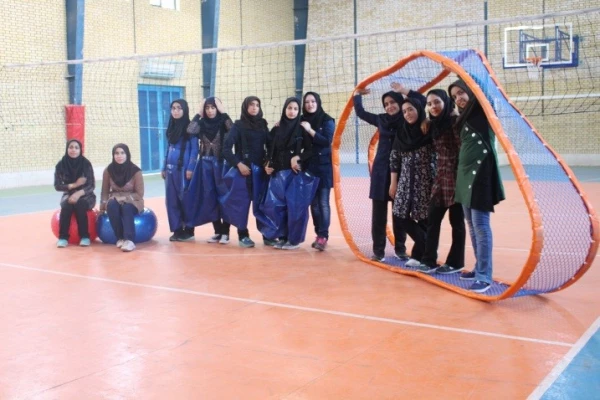 جشنواره استانی ورزش های همگانی و بازی های بومی و محلی در پردیس بنت الهدی صدر استان بوشهر  برگزار شد

 7