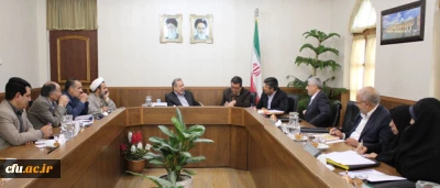 دکتر عروف زاد در جلسه هیات امناء استانی:

فلسفه وجودی هیأت امنای استانی اهتمام مسئولان استان بر تمرکز، ارتقاء و قدرت بخشیدن  به دانشگاه است