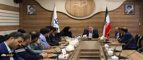 معاون دانشجویی دانشگاه فرهنگیان:
 
باید فضا در دانشگاه فرهنگیان به گونه ای باشد که دانشجوی معلمان به حضور در آن افتخار کند
 2