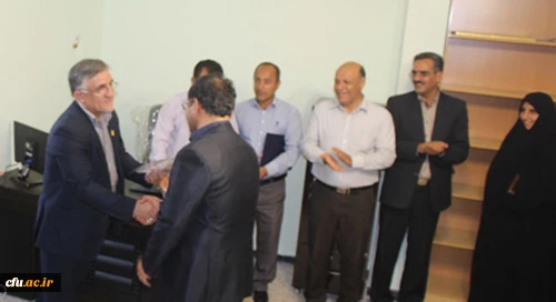 با حضور معاون دانشجویی دانشگاه فرهنگیان :

 افتتاح مرکز خدمات مشاوره و روانشناختی پردیس های استان کرمانشاه 
 3