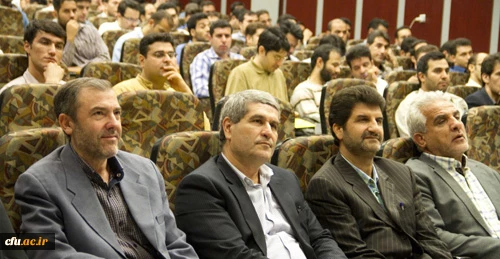 معاون تربیت بدنی و سلامت آموزش و پرورش در افتتاحیه دوره فرهنگی پردیس نسیبه:

پیوستگی تفکیک ناپذیر امرآموزش وتربیت در نظام تعلیم وتربیت 3