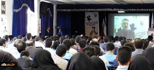 دکتر قنبری در اختتامیه اولین دوره آموزشی فیلم سازی و فیلم نامه نویسی در زنجان :

معلم با یادگیری هنر فیلم سازی می تواند از زبان هنر به عنوان موثرترین زبان، نقش نوینی درست کند 
 2