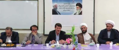 در پردیس علامه امینی(ره)  انجام شد:

گرامیداشت یاد و خاطره شهیدان رجائی و با هنر و روز کارمند