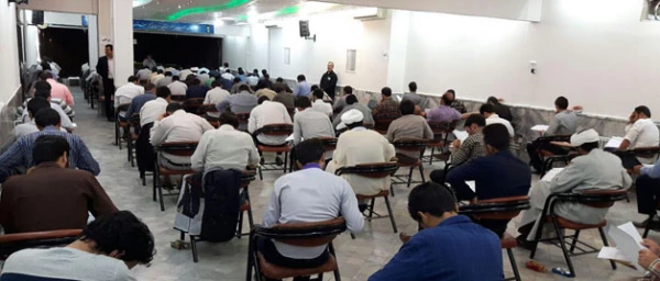 از دقایقی قبل در 14 حوزه امتحانی در سراسر کشور آغاز شد:

اولین آزمون صلاحیت حرفه ای  در دانشگاه فرهنگیان 6