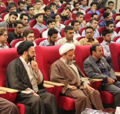 به همت نهاد نمایندگی مقام معظم رهبری از صبح امروز در مشهد مقدس آغاز شد:

سومین دوره اردوی معرفتی-فرهنگی حیات طیبه 2