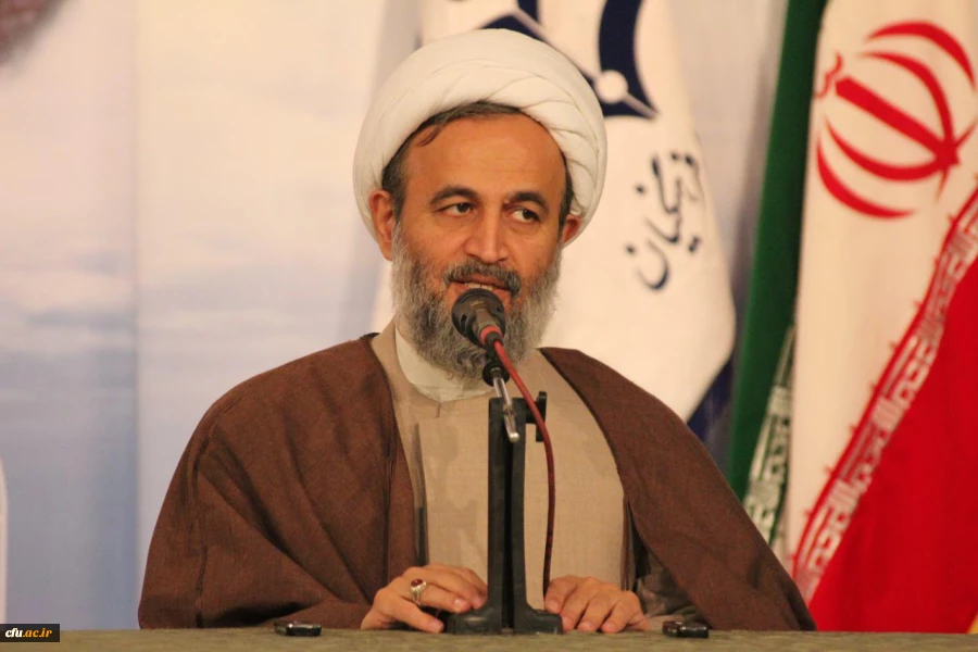 به همت نهاد نمایندگی مقام معظم رهبری از صبح امروز در مشهد مقدس آغاز شد:

سومین دوره اردوی معرفتی-فرهنگی حیات طیبه 11