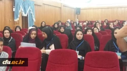 در بیست و ششمین جشنواره سرود و تئاتر یاسوج  برگزار شد:

کارگاه تخصصی نقد و بررسی هنرهای آوایی و نمایشی 3