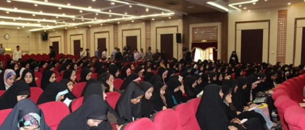 در سومین طرح حیات طیبه  حجت الاسلام و المسلمین راشد یزدی تاکید کرد:

خدمت معلمان ارزنده ترین عبادات است 2