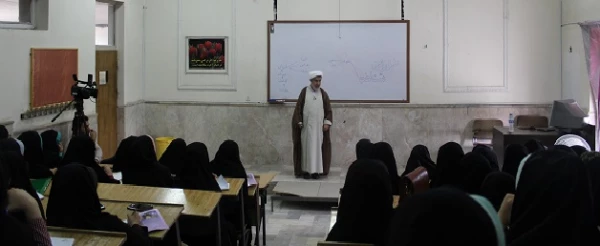 برگزاری کارگاه های آموزشی در دوره حیات طیبه 6