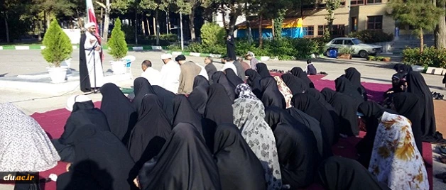 در حاشیه سومین دوره حیات طیبه برگزار شد:

اقامه نماز عید قربان در پردیس شهید بهشتی مشهد 2