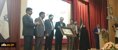 دکتر مهرمحمدی سرپرست دانشگاه فرهنگیان در مراسم آغاز سال تحصیلی پردیس علامه طباطبایی لرستان:

تبدیل فرهنگ گفت وگو به فرهنگ عمومی یکی از وظایف اصلی دستگاه تعلیم و تربیت