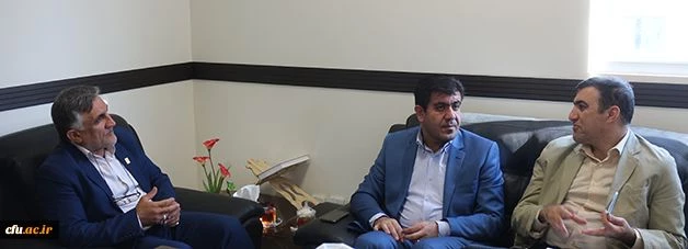 معاون دانشجویی دانشگاه تشریح کرد:
جزئیات اعطای وام به دانشجو معلمان 2