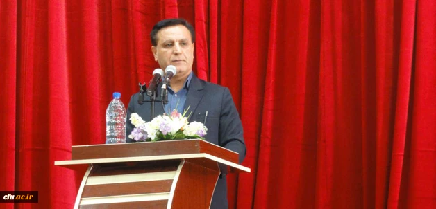 دکتر قنبری در مراسم ویژه آغاز سال تحصیلی جدید در یاسوج:

اهتمام بر شناخت بعد محتوایی و آگاهی قیام امام حسین (ع)
 5