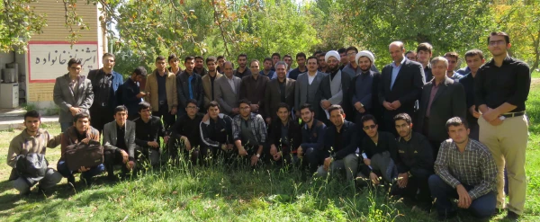 در پردیس علامه امینی(ره) برگزار شد:

اردوی توجیهی دانشجو معلمان ورودی جدید 9