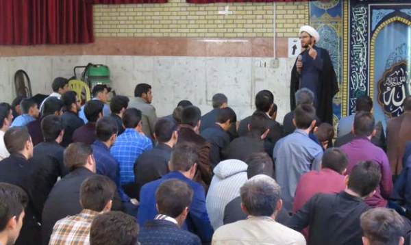 در پردیس علامه امینی(ره) برگزار شد:

اردوی توجیهی دانشجو معلمان ورودی جدید 13