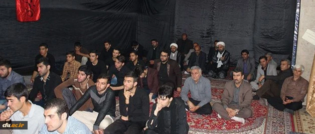 با حضور نماینده خبرگان رهبری  استان برگزار شد:

عزاداری امام حسین (ع) در دانشگاه فرهنگیان قزوین
 3