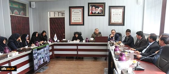 دکتر نوابی نژاد در نشست بزرگداشت هفته بهداشت روان تاکید کرد:
رشد هماهنگ درتمامی ابعاد موجب نشاط و سلامت و بهداشت روح و روان است 4